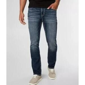 BKE Tyler Jeans Mens 36x32 Straight Distressed Whiskered Blue Denim Cowboy Rodeo